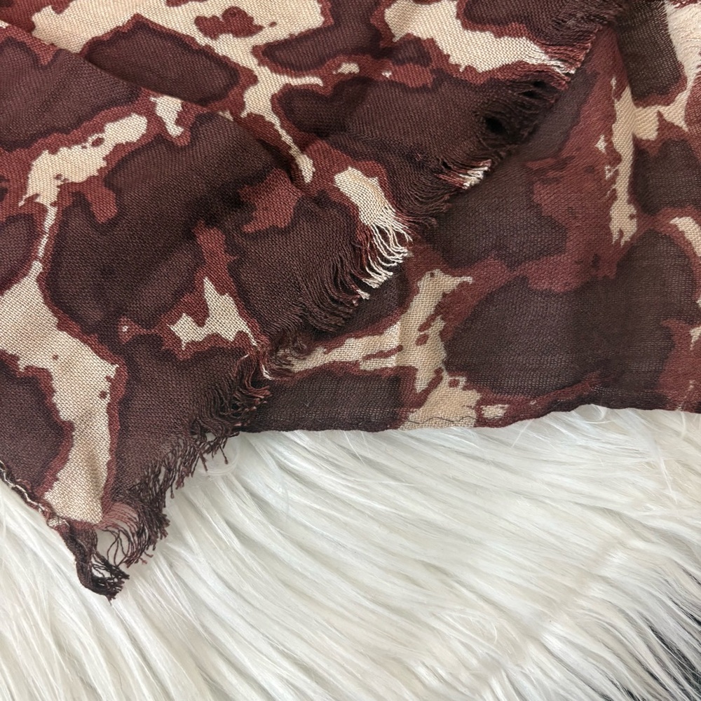 Joan Rivers Animal Leopard Giraffe Print Long Sca… - image 7